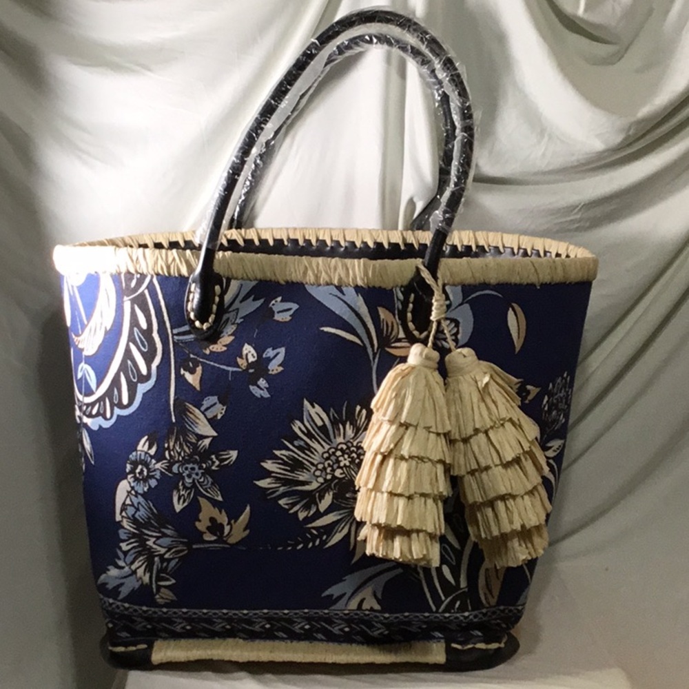 White House black market Floral Blue and Beige Tote Bag